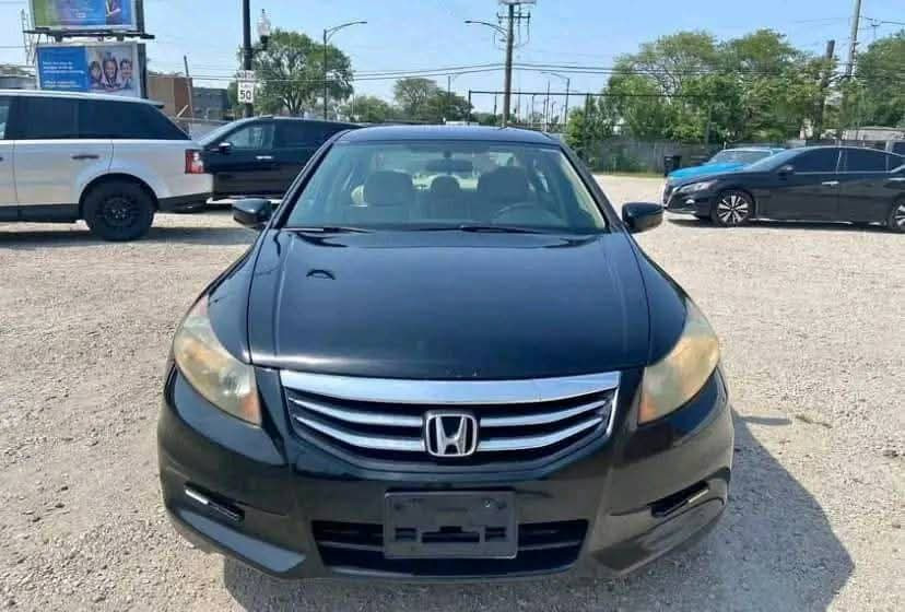 2011 Honda Accord LX Sedan 4D